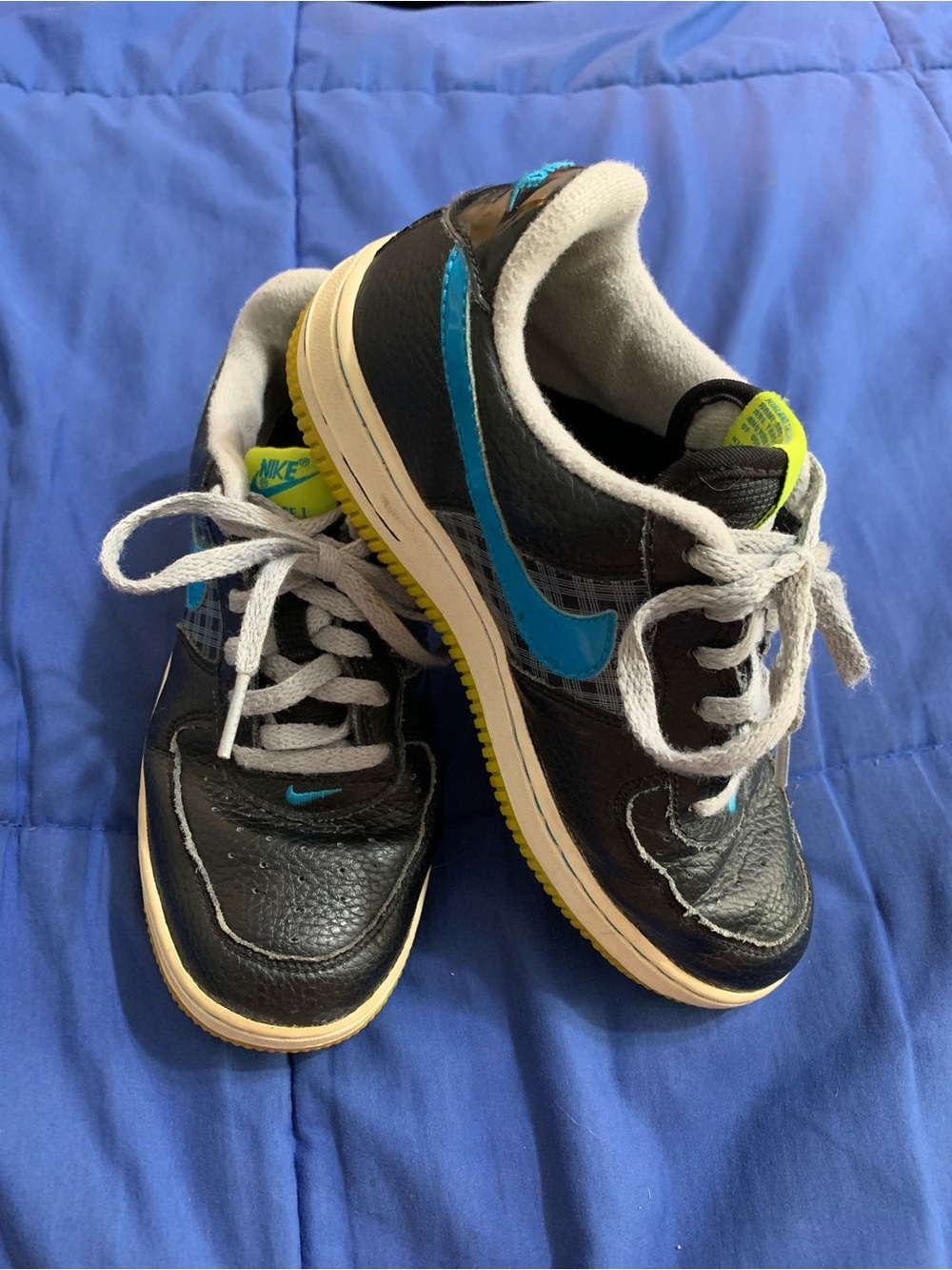 Nike Air Force 1 GS Low Black Blue Plaid Sneakers Youth Size 2Y Leather
